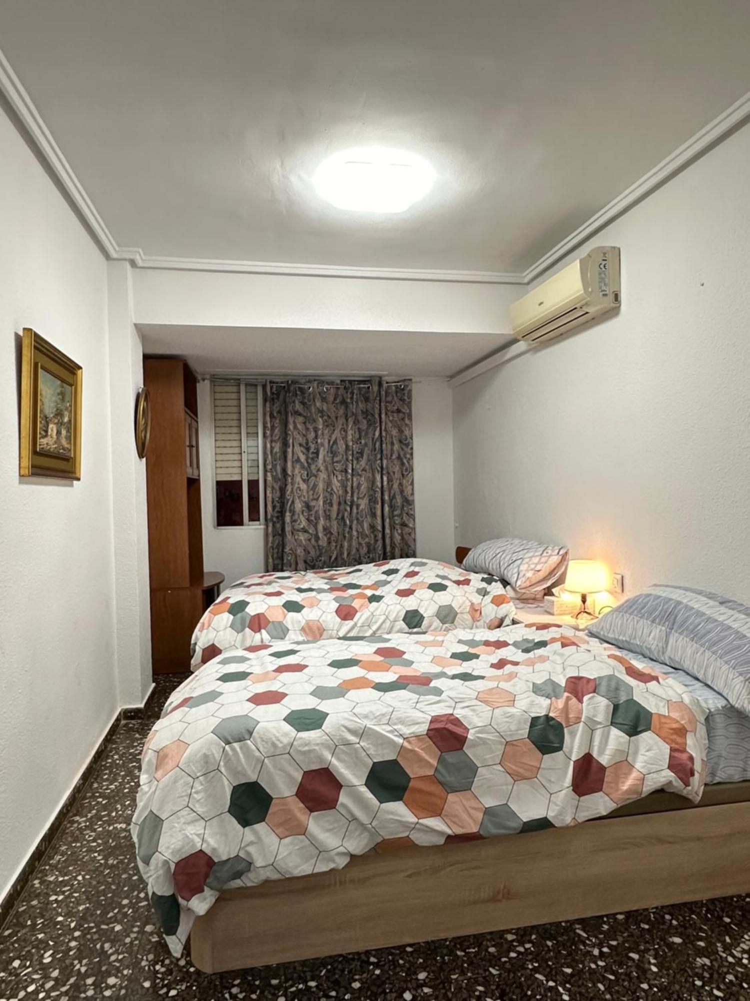 Jerry'S Home Валенсия Экстерьер фото