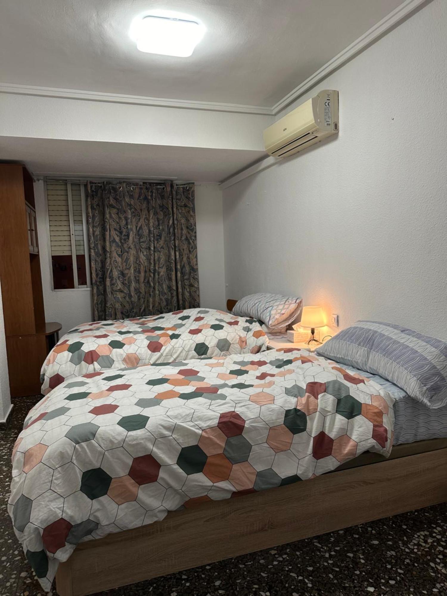 Jerry'S Home Валенсия Экстерьер фото