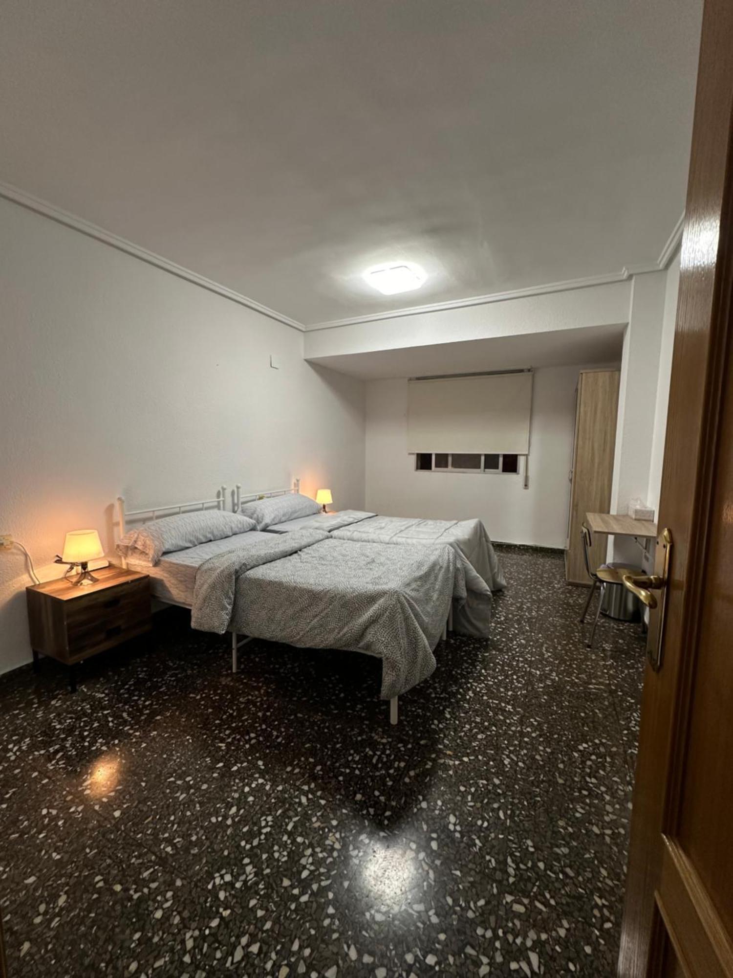 Jerry'S Home Валенсия Экстерьер фото